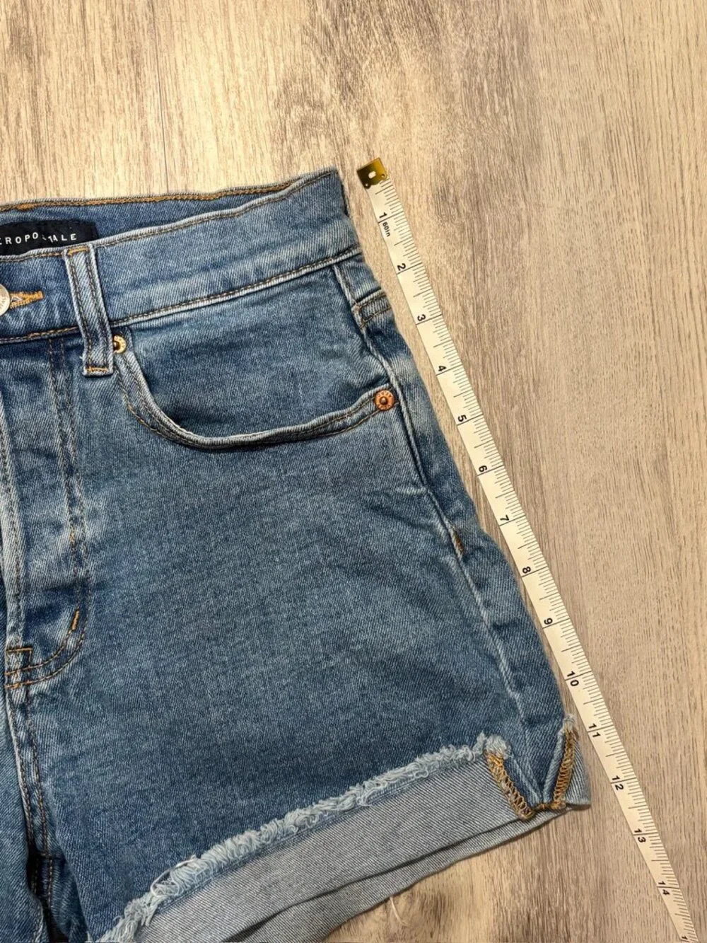 Aéropostale High-Rise Distressed Cuffed Denim Shorts Size 2